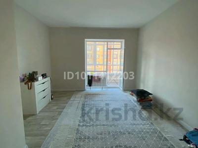 1-комнатная квартира · 57 м² · 3/5 этаж, мкр. Алтын орда, Мангилик Ел 30Б — Анвардын дәл артында, остановка, садик, мектеп бари жакын за 150 000 〒 в Актобе