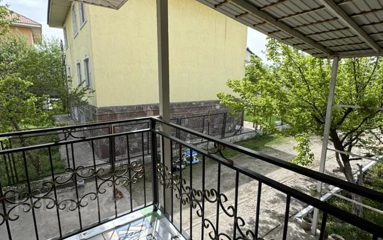 Отдельный дом · 4 комнаты · 320 м² · 8 сот., Абая 83/2 за 93 млн ₸ в Абай — фото 2