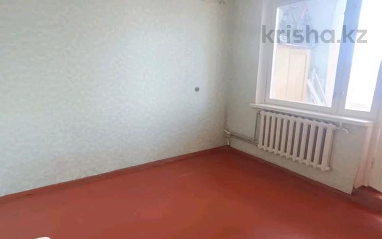 3-комнатная квартира · 67 м² · 5/5 этаж, мкр Алатау за 12.5 млн 〒 в Таразе — фото 2