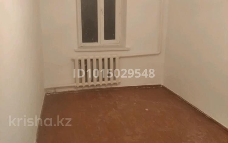 3-бөлмелі пәтер · 64.9 м² · 2/2 қабат, Казахстанская 12, бағасы: 15 млн ₸ в Енбекши (Карасайский район) — фото 2