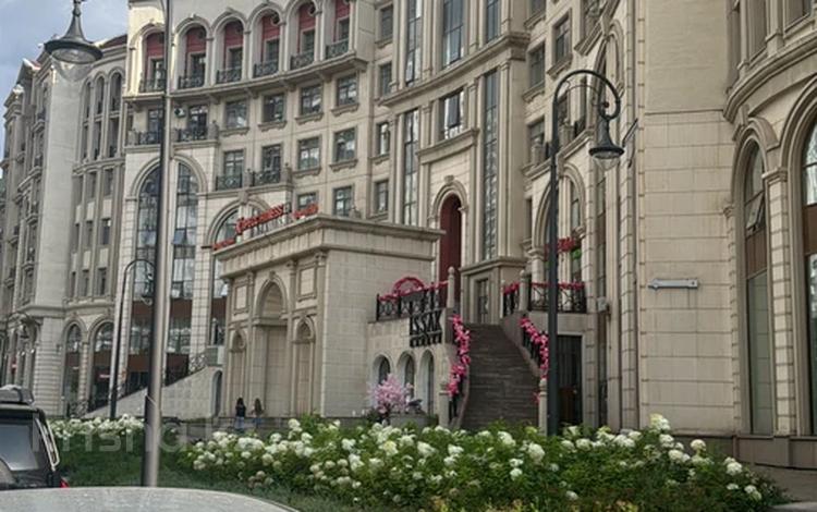 2-комнатная квартира · 90 м² · 1/7 этаж, Шамши Калдаякова 4 — Тауелсиздик за 1 млн ₸ в Астане, Алматы р-н — фото 2