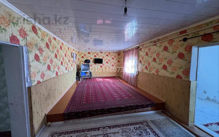 Жеке үй · 5 бөлме · 180 м² · 10 жүзд., 11/3 11/3 — Жолдың бойы, бағасы: 15 млн ₸ в  — фото 2