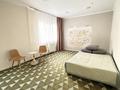 6 комнат · 160 м² · 1/10 этаж, мкр Хан Тенгри 54/23 за 12 000 ₸ в Алматы, Бостандыкский р-н — фото 2