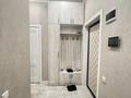 1-комнатная квартира · 43.5 м² · 8/10 этаж, мкр Юго-Восток, Микрорайон Байкена Ашимова 21 а за 24.5 млн ₸ в Караганде, Казыбек би р-н — фото 2