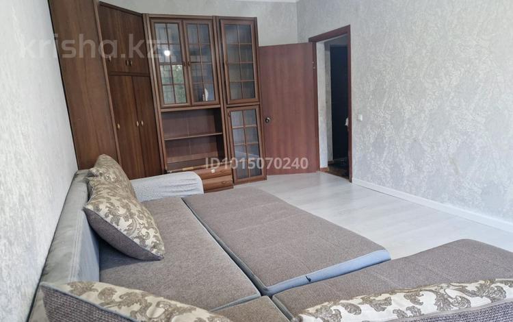 1-комнатная квартира · 45 м² · 2/9 этаж, мкр Жас Канат за 200 000 ₸ в Алматы, Турксибский р-н — фото 2