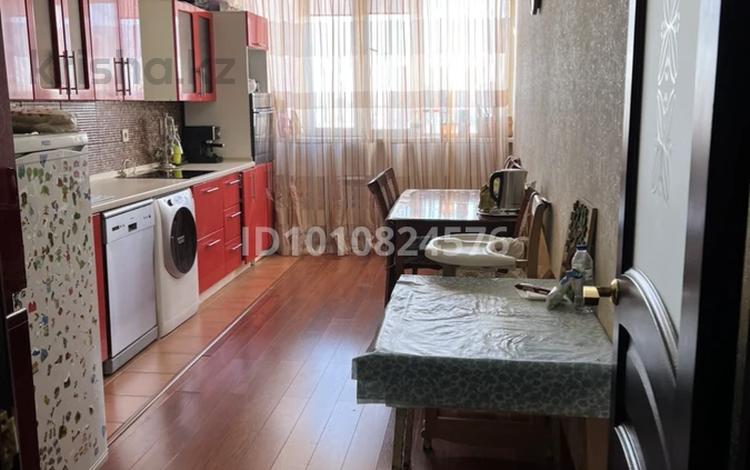 2-бөлмелі пәтер · 72.5 м² · 18/18 қабат, Б. Момушылы 19/2 — Рядом ресторан Туран, бағасы: 30 млн ₸ в Астане, Алматы р-н — фото 2
