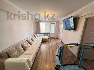 4-бөлмелі пәтер, 59.7 м², 2/5 қабат, мкр Центральный 99А, бағасы: 17.5 млн 〒 в Атырау, мкр Центральный