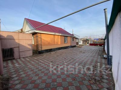 Отдельный дом · 4 комнаты · 81 м² · 5.1 сот., Ленинградская 7/3 за 27 млн 〒 в Костанае