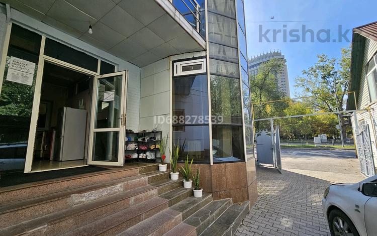 7 комнат · 400 м² · 1 этаж, Кармысова 82 — Курмангазы за 5 000 ₸ в Алматы — фото 4