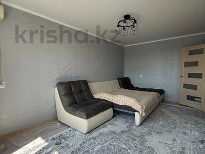 3-комнатная квартира · 68 м² · 10/10 этаж, Ткачева 17 за 27.6 млн 〒 в Павлодаре