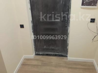 2-комнатная квартира · 43 м² · 9/9 этаж, Райымбек батыра 23б за 200 000 〒 в 