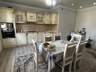 3-комнатная квартира · 84 м² · 3/15 этаж, Толе би за 53 млн ₸ в Алматы, Алмалинский р-н