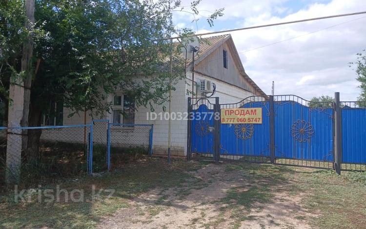 Отдельный дом · 5 комнат · 260 м² · 20 сот., Есенжанова 14 за 15 млн 〒 в  — фото 2