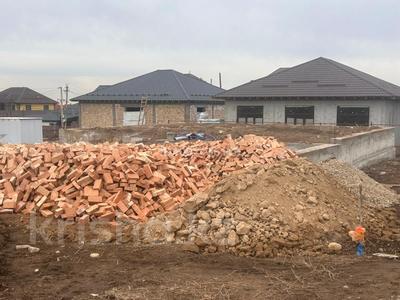 Жер телімі · 5 сотық, Кенесарыхан 2/20 — ул Жандосова, бағасы: 28.7 млн 〒 в Жанатурмысе