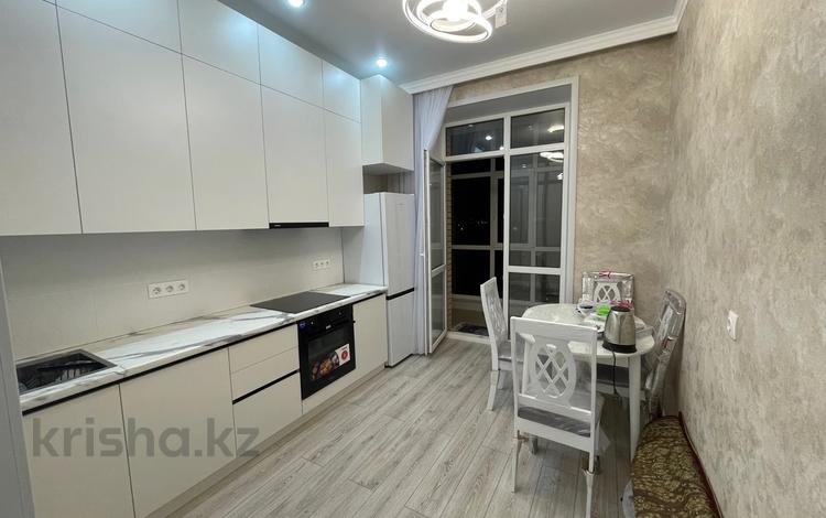 1-комнатная квартира, 40 м², 3/10 этаж помесячно, Култегин 15 — Сыганак за 180 000 〒 в Астане, Есильский р-н — фото 2