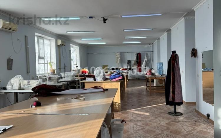 Свободное назначение · 250 м² за 100 000 〒 в Актау, 11-й мкр — фото 2