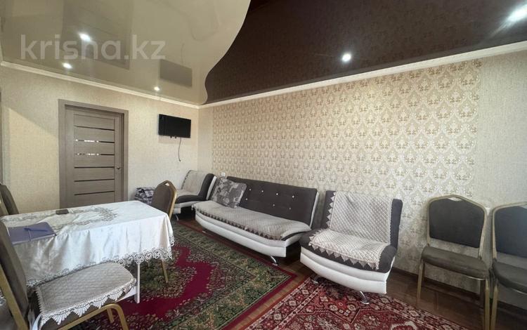 2-бөлмелі пәтер · 44 м² · 5/5 қабат, 7 микрорайон, бағасы: 7.9 млн ₸ в Темиртау — фото 2