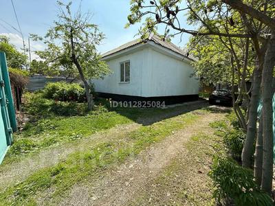 Отдельный дом · 3 комнаты · 92 м² · 10 сот., Алтынсарина — Школа за 95 млн ₸ в Жанатурмысе