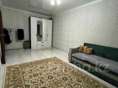 1-комнатная квартира · 35 м² · 5/10 этаж, мкр 11 за 14.5 млн 〒 в Актобе