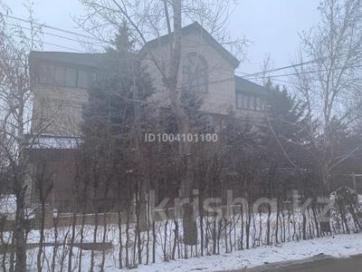 Отдельный дом · 10 комнат · 1000 м² · 14 сот., мкр Шанхай, Саябак 56 — Мира-Маресьева, профилакторий Евразия за 90 млн 〒 в Актобе