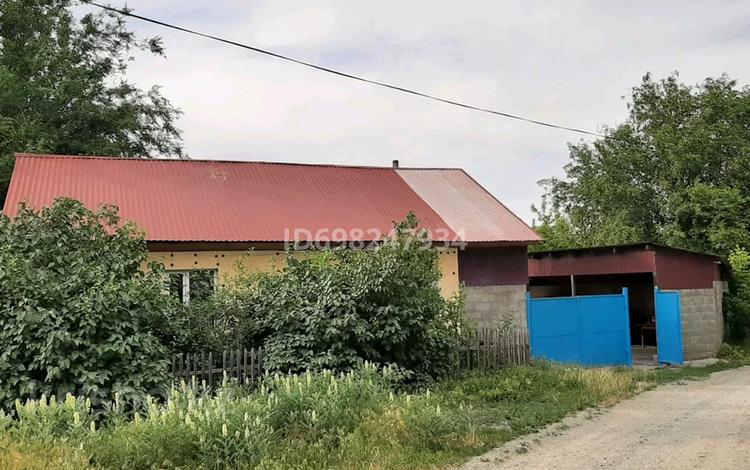 Отдельный дом · 3 комнаты · 56 м² · 10 сот., Әйтеке би 19 — Дом находится возле нового моста. верхний загай. за 7 млн ₸ в Сарканде — фото 11
