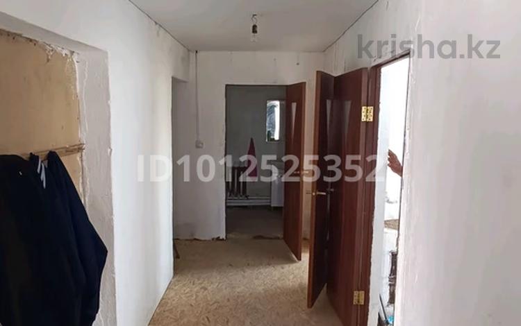 3-бөлмелі пәтер · 80 м², Элеваторная 14, бағасы: 5.2 млн ₸ в Макинске — фото 2