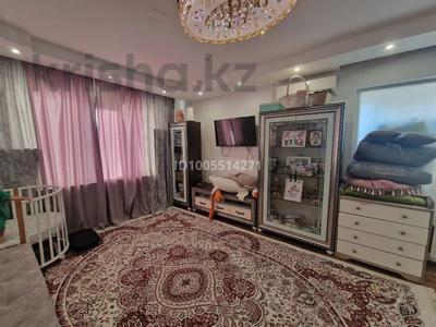 2-комнатная квартира · 76.1 м² · 3/9 этаж, мкр. Алмагуль, Аманшина 72 за 25 млн ₸ в Атырау