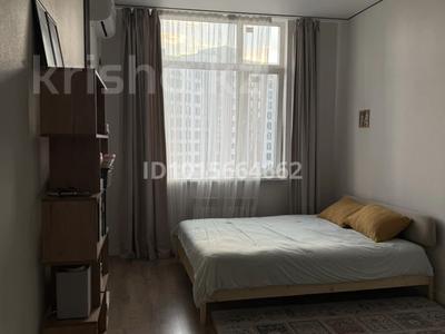 1-комнатная квартира · 42 м² · 11/18 этаж, Кенесары — возле поликлиники 4, пересечение Шевченко Кенесары за 32 млн ₸ в Астане, Сарыарка р-н