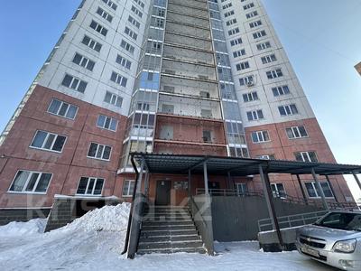 2-комнатная квартира, 65 м², Ашимова за 17.5 млн 〒 в Караганде, Казыбек би р-н