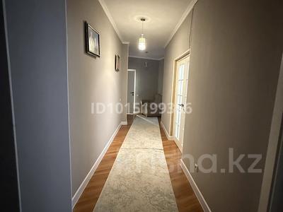 3-комнатная квартира · 93 м² · 3/9 этаж, 33-й мкр 21 за 280 000 ₸ в Актау