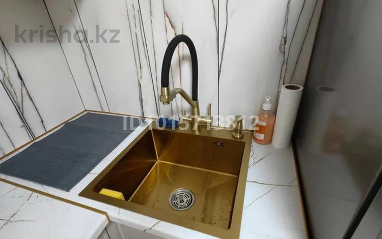 1-комнатная квартира · 60 м² · 9/9 этаж, мкр Ынтымак-2 3 за 100 000 ₸ в Шымкенте, Абайский р-н — фото 2
