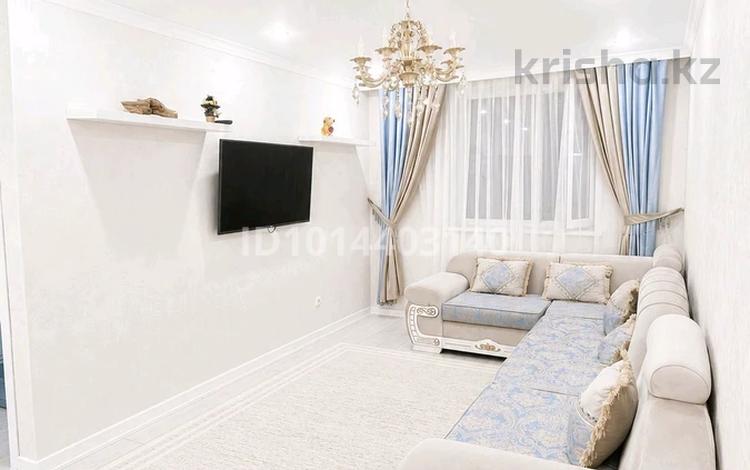 3-комнатная квартира · 70 м² · 2/9 этаж, Ахмет Байтурсынулы за 300 000 ₸ в Астане, Сарайшык р-н — фото 2