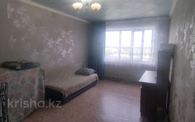 2-комнатная квартира · 48 м² · 5/5 этаж, Майкудук, Майкудук, 16й микрорайон 22 за 9.5 млн ₸ в Караганде, Алихана Бокейханова р-н — фото 2