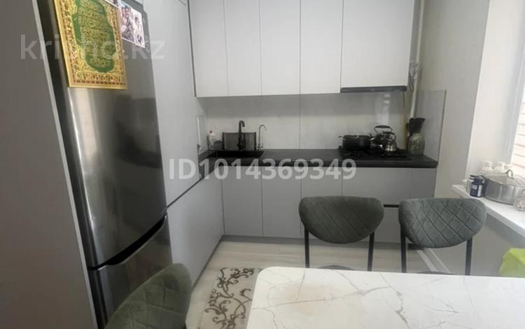 3-бөлмелі пәтер · 78 м² · 4/5 қабат, 20-ш/а. 35, бағасы: 23 млн ₸ в Актау, 20-й мкр — фото 2