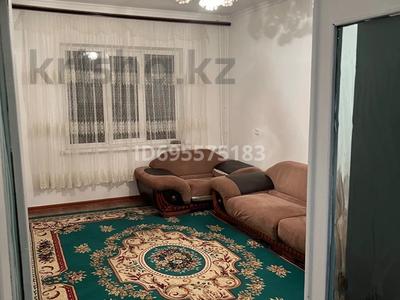 2-бөлмелі пәтер, 48 м², 4/5 қабат ай сайын, Айтеке би 30, бағасы: 130 000 〒 в Таразе