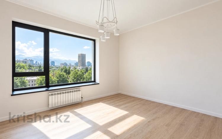 3-комнатная квартира · 72 м² · 5/12 этаж, Кармысова 84/2 за 113 млн ₸ в Алматы, Медеуский р-н — фото 4