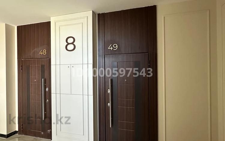 4-комнатная квартира · 180 м² · 8/10 этаж, мкр Нурсая, Елорда 19а за 64 млн 〒 в Атырау — фото 2