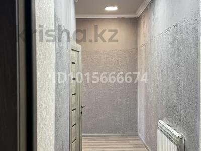 2-бөлмелі пәтер · 50 м² · 2/2 қабат, Күнгей ш/а., Турекулова 14, бағасы: 160 000 ₸ в Караганде, Казыбек би р-н