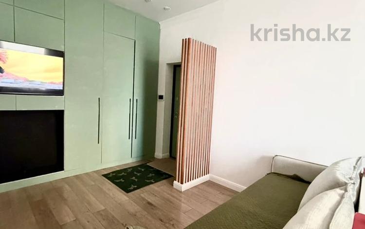 3-бөлмелі пәтер · 65 м² · 1/9 қабат, ул. Туркестан 16/4, бағасы: 65 млн ₸ в Астане, Есильский р-н — фото 2