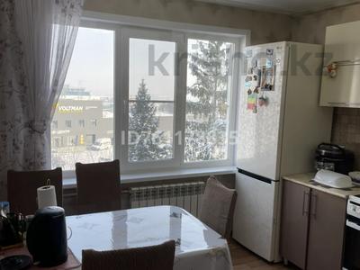 3-бөлмелі пәтер · 70 м² · 5/5 қабат, Сатпаева 50, бағасы: 28 млн ₸ в Усть-Каменогорске