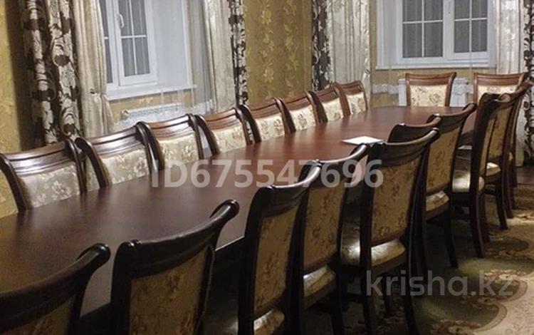 Отдельный дом · 6 комнат · 290 м² · 10 сот., Мкр Мирас, ул. Толе би 31 за 80 млн ₸ в Геолог — фото 2