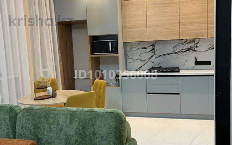 1-бөлмелі пәтер · 40 м² · 1/5 қабат, мкр Самал, Мкрн Самал 165 — Абиша Кекилбаева, бағасы: 22 млн ₸ в Атырау — фото 3