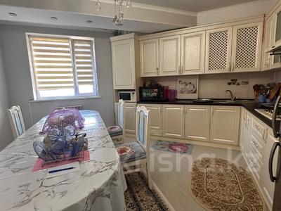 3-комнатная квартира · 112.6 м² · 3/5 этаж, мкр. Алтын орда за 29.5 млн 〒 в Актобе