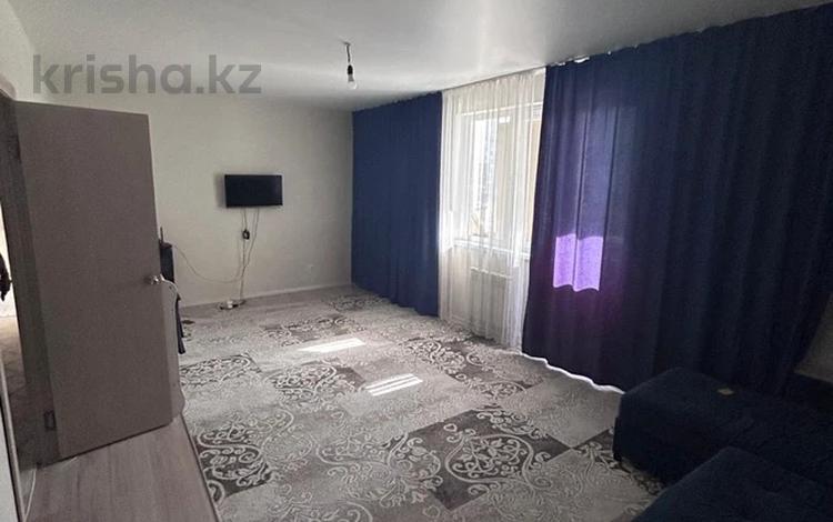 2-бөлмелі пәтер · 70.7 м² · 2/9 қабат, Базовая ул. 4/4, бағасы: 35 млн ₸ в Усть-Каменогорске, Ульбинский — фото 2