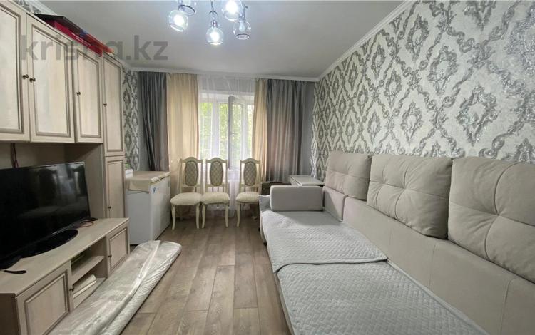 2-комнатная квартира · 43 м² · 1/5 этаж, мкр Юго-Восток, 28й микрорайон, пр. Республики за 17.7 млн ₸ в Караганде, Казыбек би р-н — фото 2