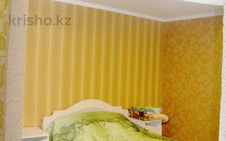 1-комнатная квартира · 45 м², Тарбагатайская 37 за 12 000 ₸ в Семее — фото 14