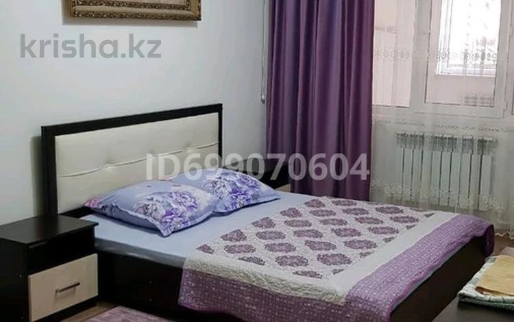 1-комнатная квартира · 45 м² · 1/5 этаж, 1 мкр 4 — Шанхай, Возле магазина Зета за 8 000 ₸ в Кульсары — фото 2