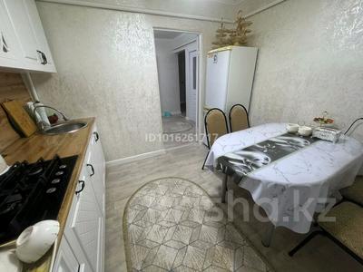 2-комнатная квартира · 53 м² · 2/5 этаж, 2микрорайон 40 — Сзади здания Ай бопе за 165 000 ₸ в Кульсары