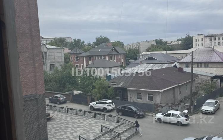 4-бөлмелі пәтер · 78.6 м², Ибраева 113, бағасы: 40 млн ₸ в Семее — фото 4