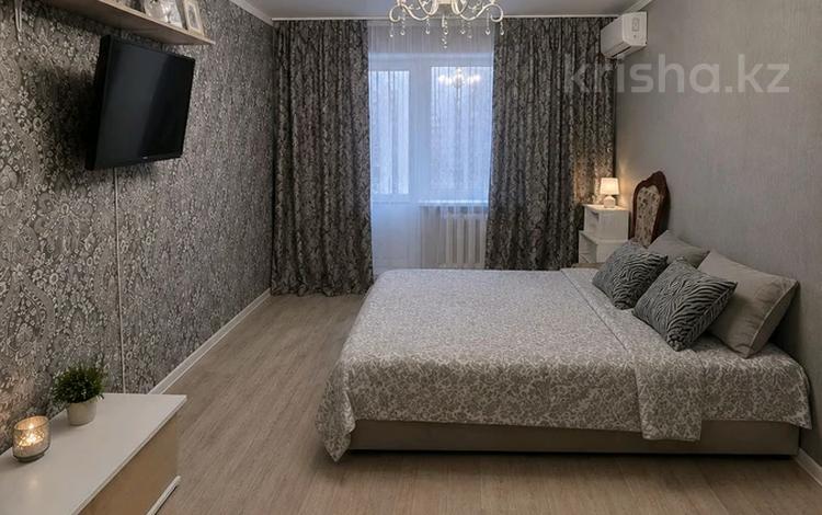 1-комнатная квартира · 30 м² · 5/5 этаж, Пришахтинск, Пришахтинск, 22й микрорайон за 9.9 млн ₸ в Караганде, Алихана Бокейханова р-н — фото 2